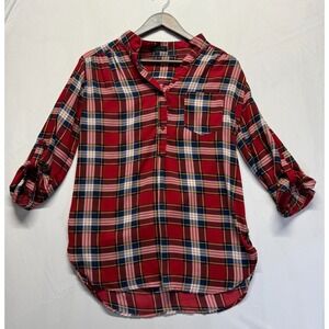 Cals‎ Popover Shirt Womens Medium Red Multi Plaid 3/4 Roll Tab Sleeve Curved Hem
